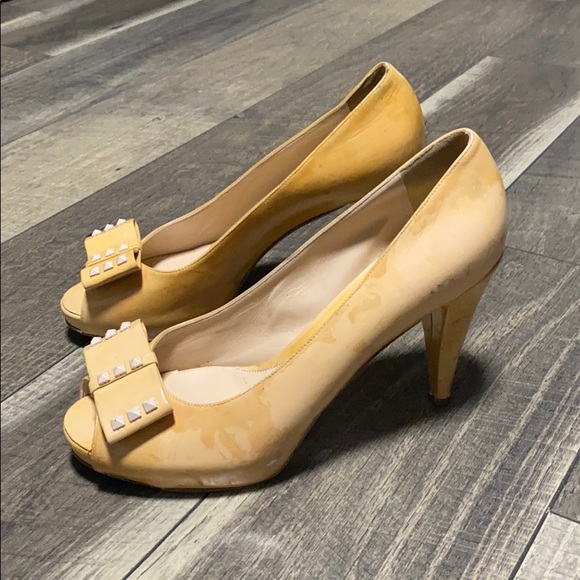 Fendi Shoes - Auth Fendi patent leather studded bow pumps sz 9.5